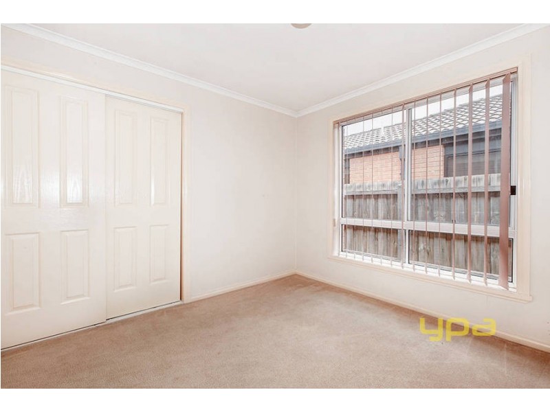 4/21 Patonga Drive, Delahey VIC 3037