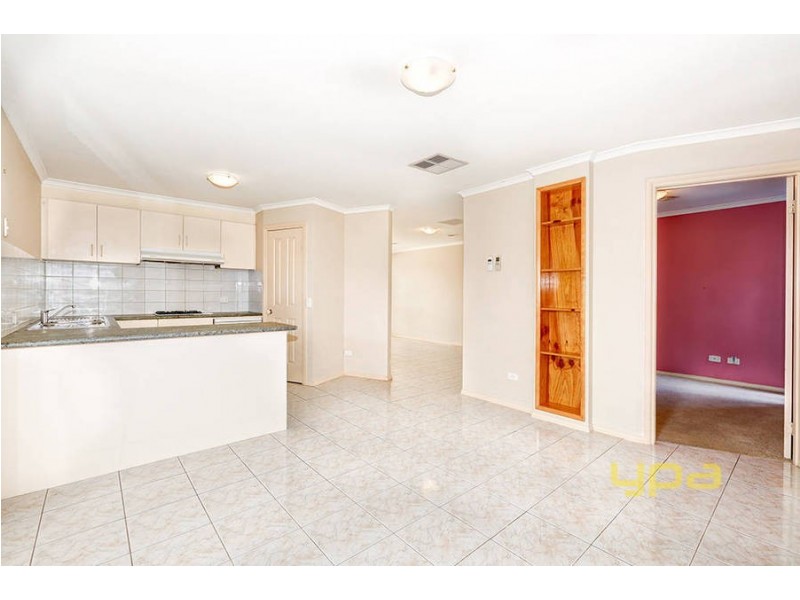 9 Kurrajong Road, Delahey VIC 3037