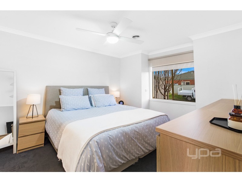 29 Santolin Drive, Hillside VIC 3037