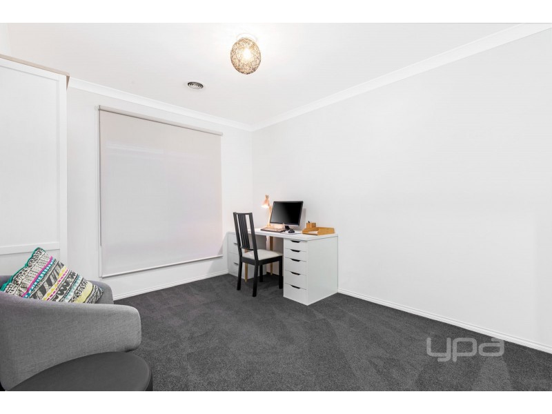 29 Santolin Drive, Hillside VIC 3037