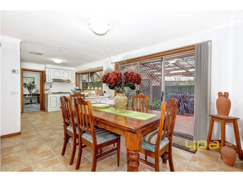 13 Ketwick Court, Sydenham VIC 3037