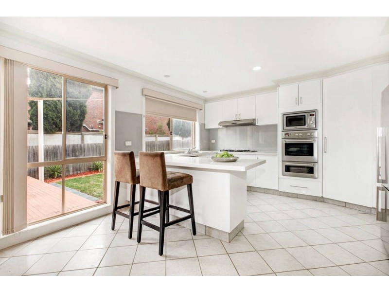 52 Wattle Valley Drive, Hillside VIC 3037