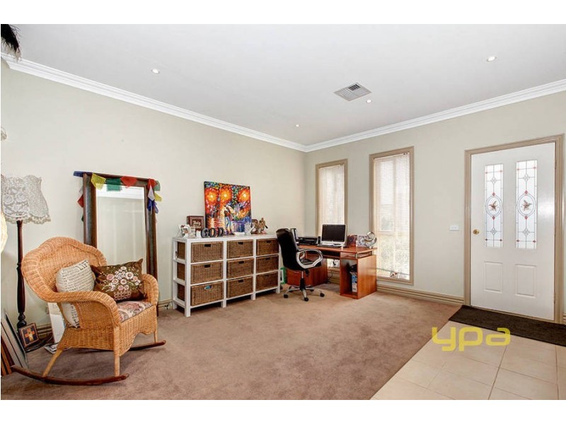 5/6 Lorraine Court, Hillside VIC 3037