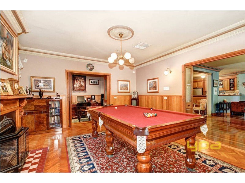 5 Martens Court, Taylors Lakes VIC 3038