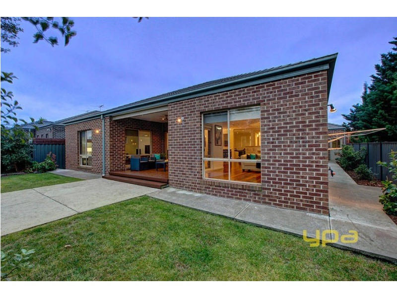 63 Banchory Avenue, Hillside VIC 3037