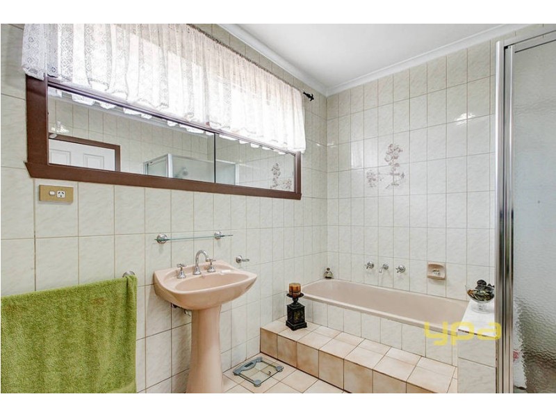 5 Kanooka Court, Keilor Downs VIC 3038