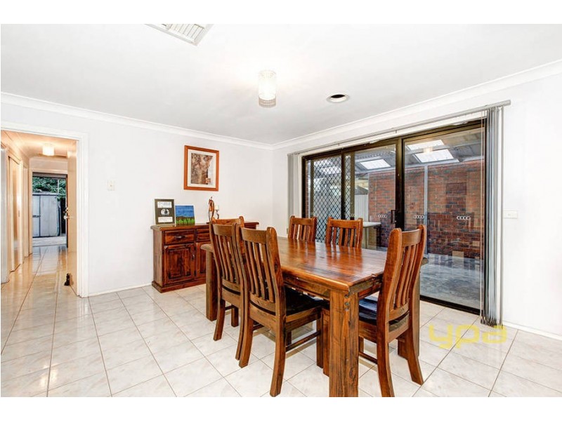 5 Wallace Street, Delahey VIC 3037