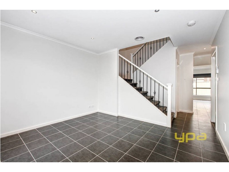 6 David Circuit, Hillside VIC 3037