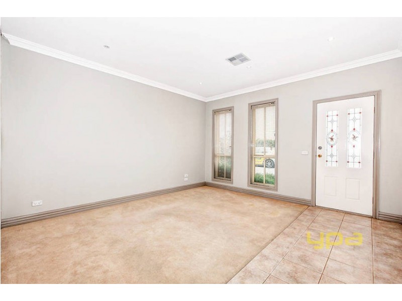 3/6 Lorraine Court, Hillside VIC 3037