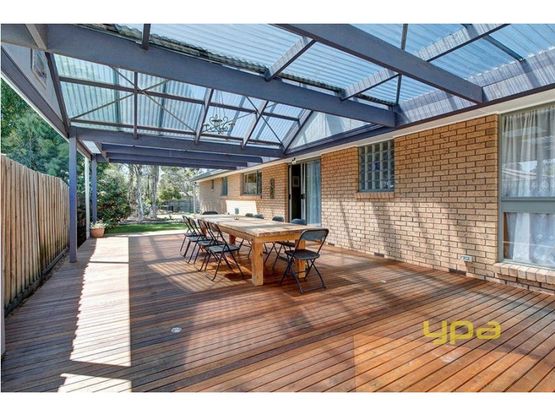 14 Belair Court, Taylors Lakes VIC 3038