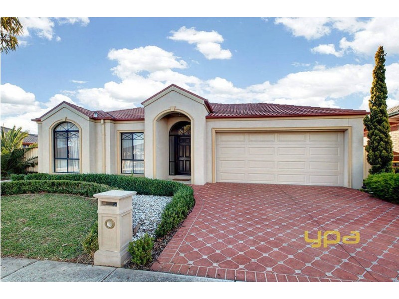 5 Cooks Way, Taylors Hill VIC 3037