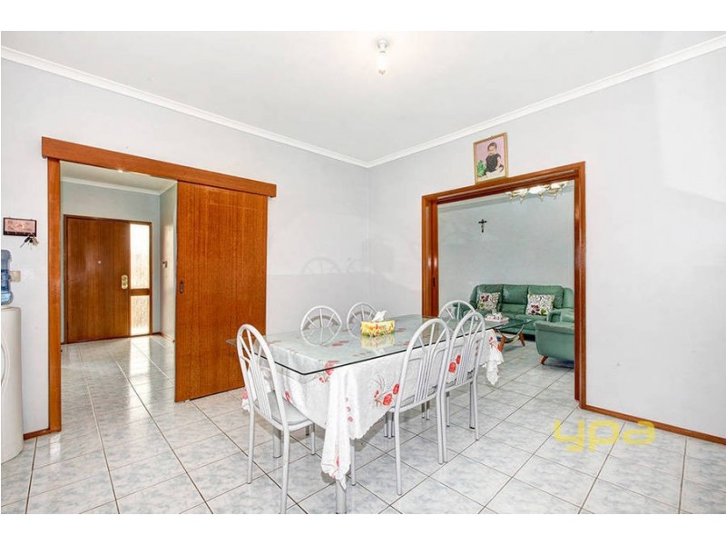 35 Galena Crescent, Kings Park VIC 3021