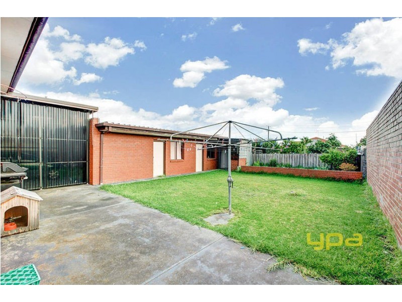 35 Galena Crescent, Kings Park VIC 3021