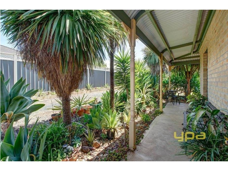 13 Galli Court, Hillside VIC 3037