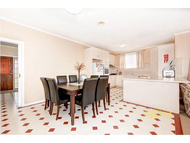 24 Rye Court, Delahey VIC 3037