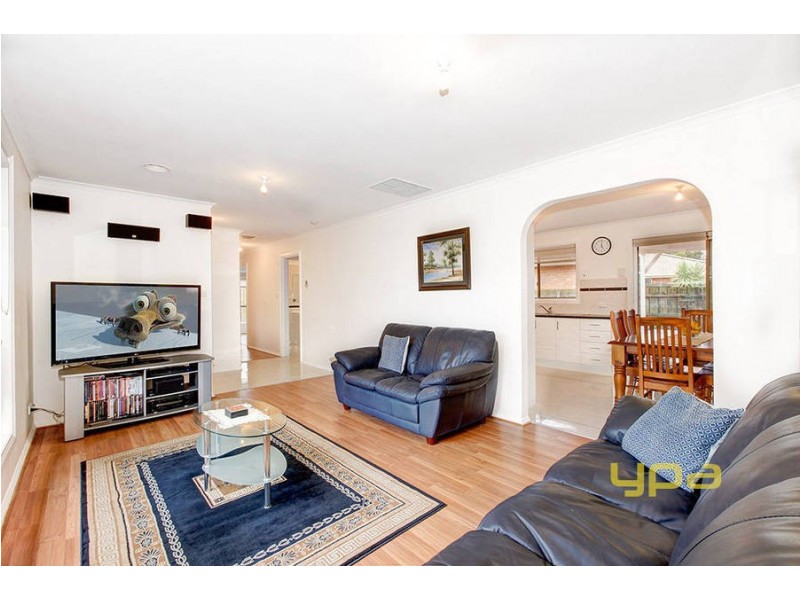 1 Oncidium Gardens, Keilor Downs VIC 3038