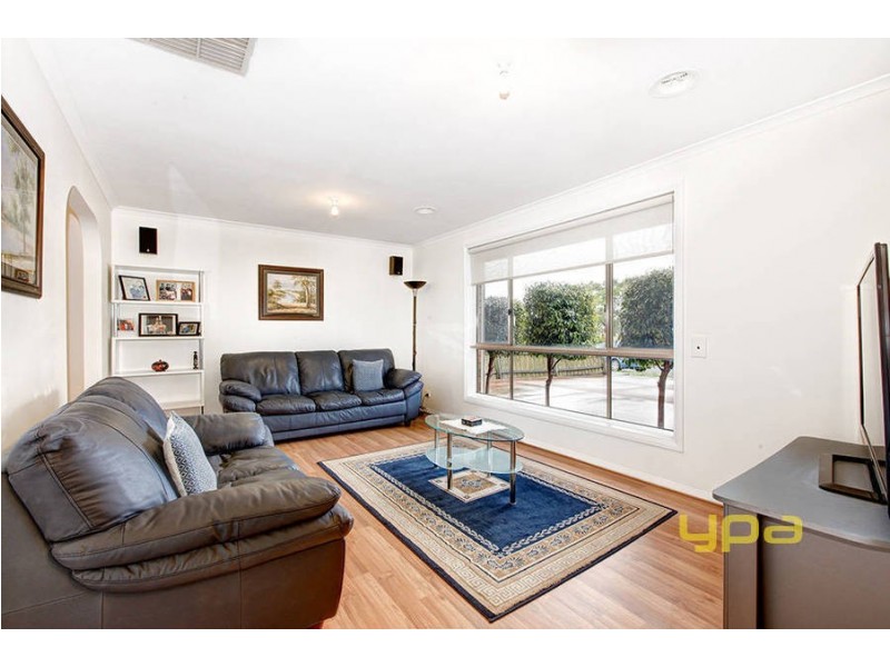 1 Oncidium Gardens, Keilor Downs VIC 3038