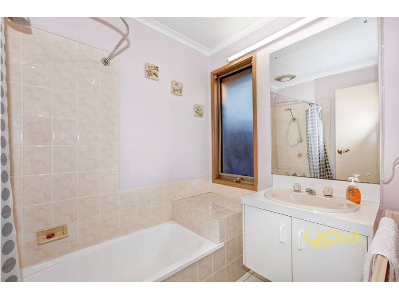 5 Cobb Junction, Sydenham VIC 3037