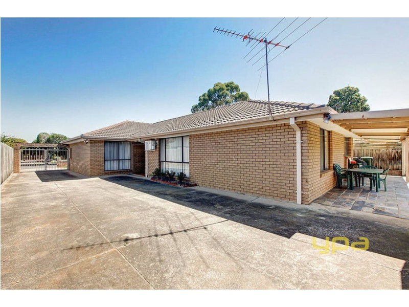 60 Apollo Road, Taylors Lakes VIC 3038