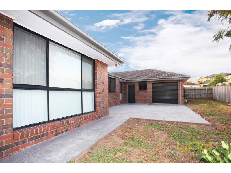 31 Bedingham Drive, Hillside VIC 3037