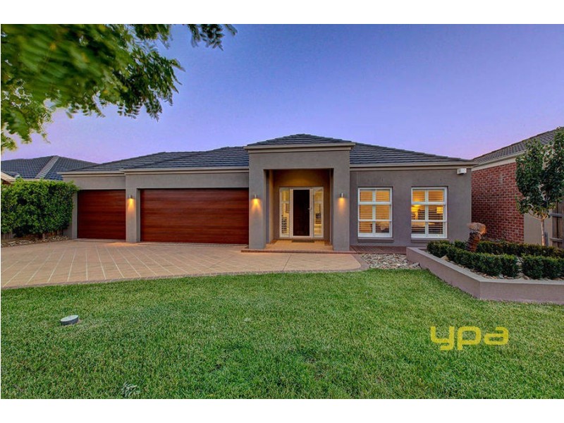 11 Pyrmont Terrace, Taylors Hill VIC 3037