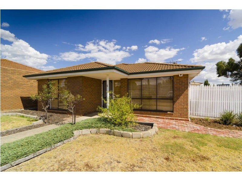 5 Milne Court, Delahey VIC 3037