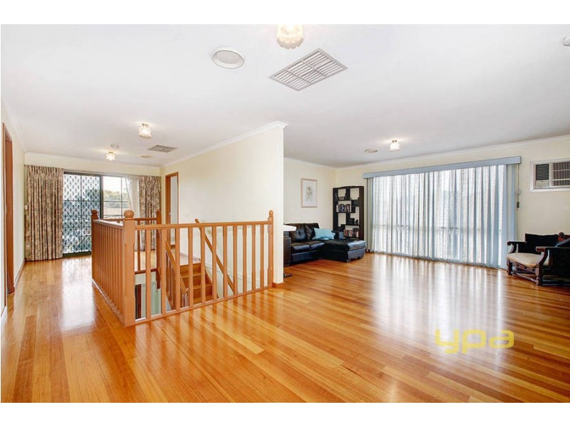 6 Pastoral Place, Sydenham VIC 3037