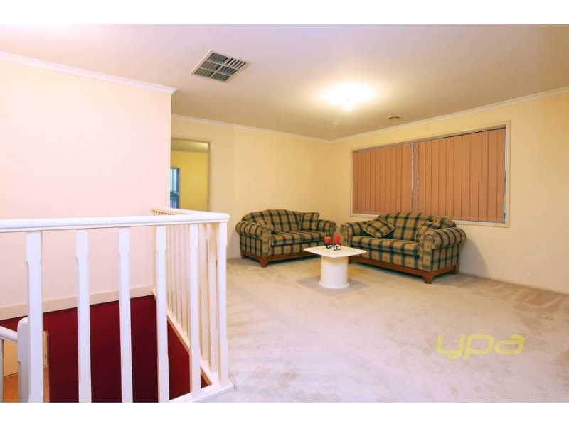 1 Torro Walk, Sydenham VIC 3037