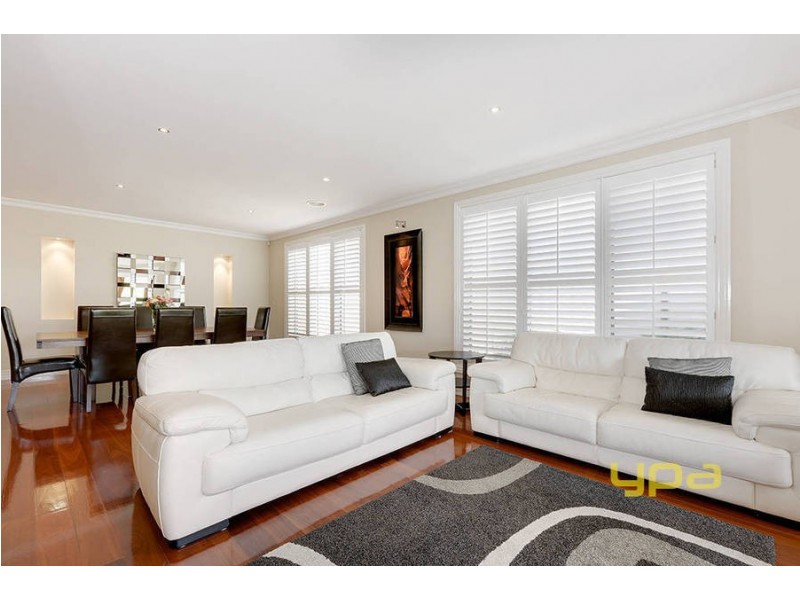 20 Rowlandson Place, Taylors Lakes VIC 3038