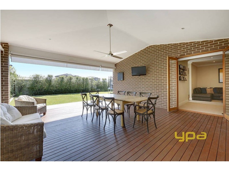 20 Rowlandson Place, Taylors Lakes VIC 3038