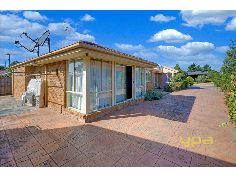 6 Stockyard Close, Sydenham VIC 3037