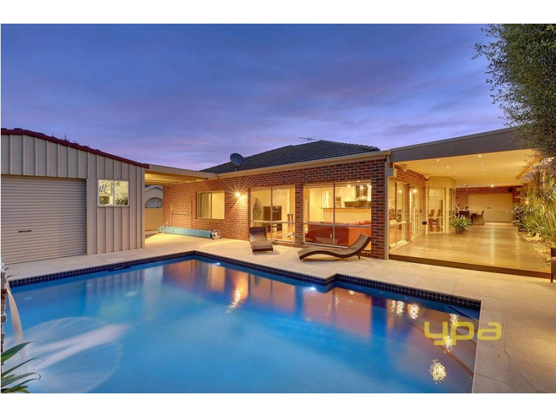 17 James Court, Hillside VIC 3037