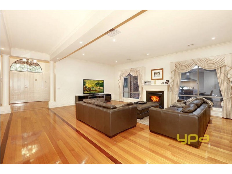 17 James Court, Hillside VIC 3037