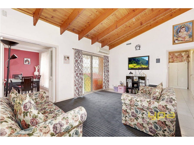 1 Hyperno Court, Keilor Downs VIC 3038