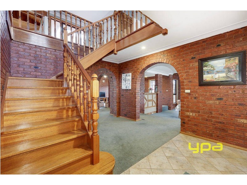 4 Belmont Avenue, Keilor Downs VIC 3038