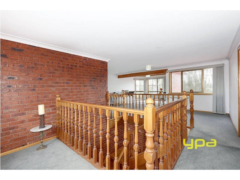 4 Belmont Avenue, Keilor Downs VIC 3038