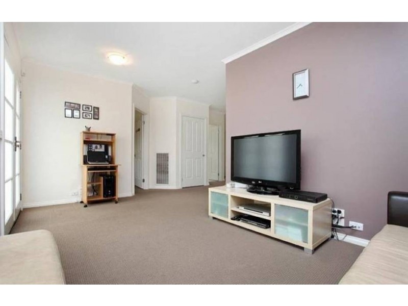 13 Flagstaff Lane, Taylors Hill VIC 3037