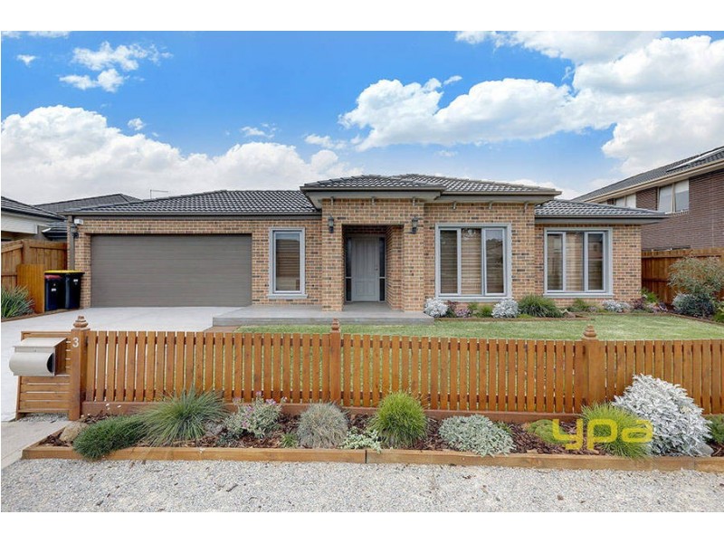 3 John Robert Place, Taylors Hill VIC 3037