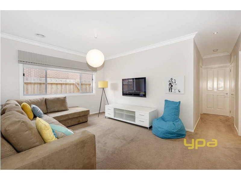 3 John Robert Place, Taylors Hill VIC 3037