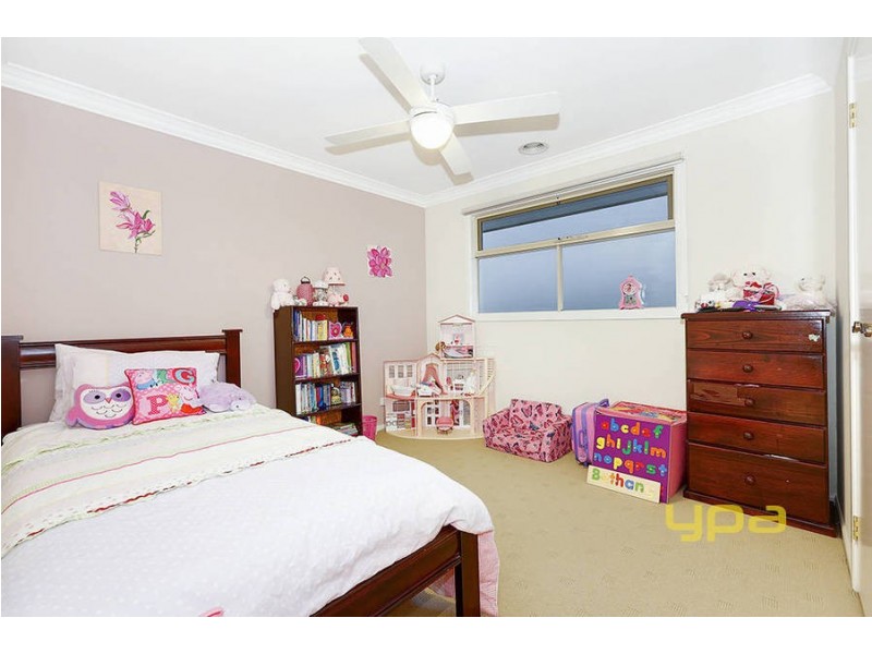 9 James Court, Hillside VIC 3037