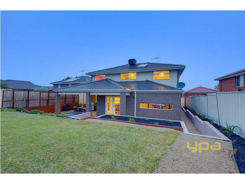 9 James Court, Hillside VIC 3037
