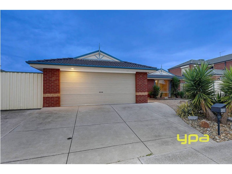 11 Pavleka Street, Hillside VIC 3037
