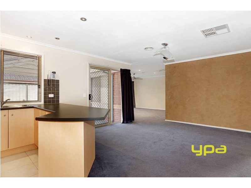 11 Pavleka Street, Hillside VIC 3037