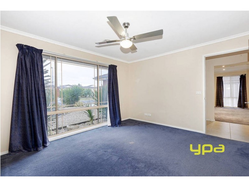 11 Pavleka Street, Hillside VIC 3037