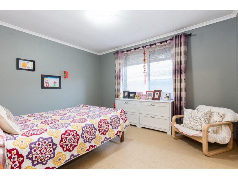 26 Minerva Crescent, Keilor Downs VIC 3038