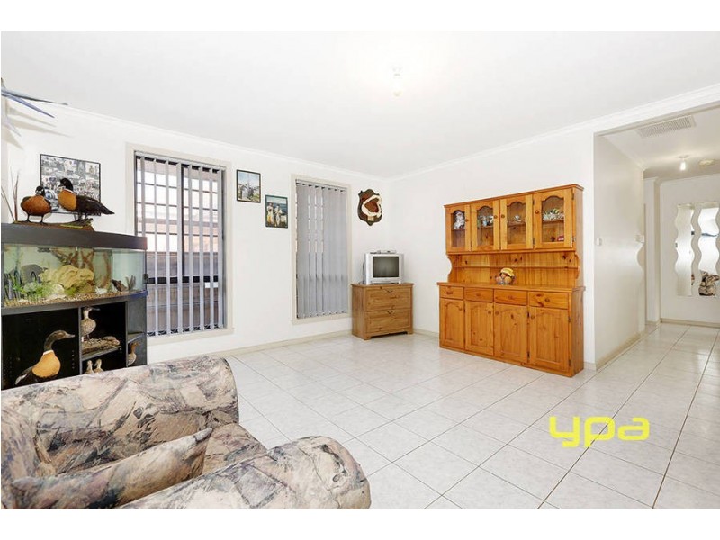 29 Bluestone Walk, Delahey VIC 3037