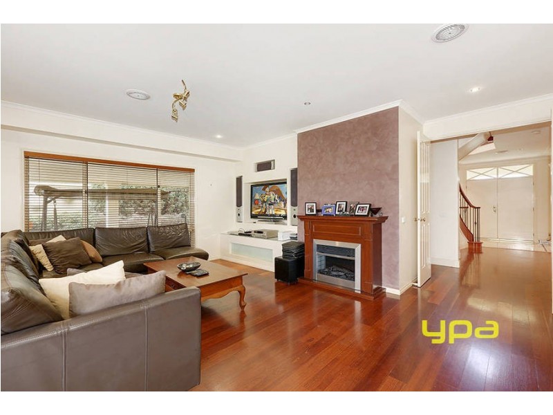 41 Glenbruar Drive, Hillside VIC 3037