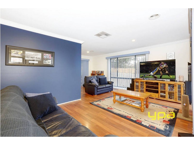 10 Kanmore Crescent, Hillside VIC 3037