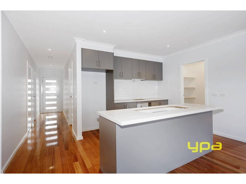 125 Catherine Drive, Hillside VIC 3037