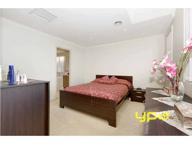 109 Allenby Road, Hillside VIC 3037